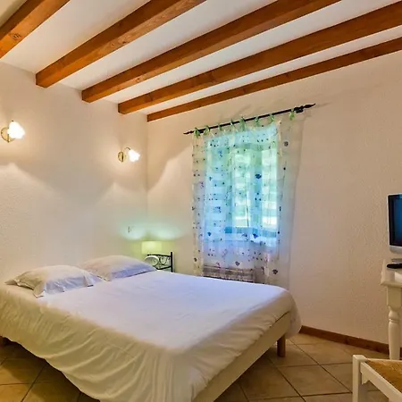 Auberge De La Moreno Hotel